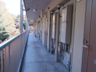 ソシアA居室廊下